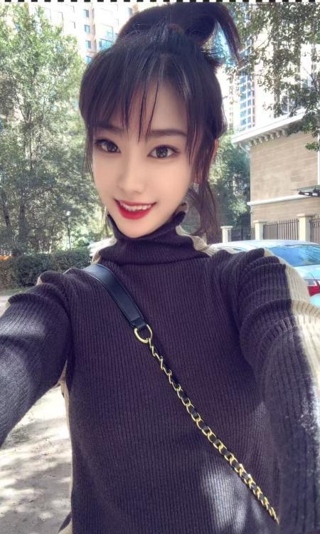 哈西开朗小妖精