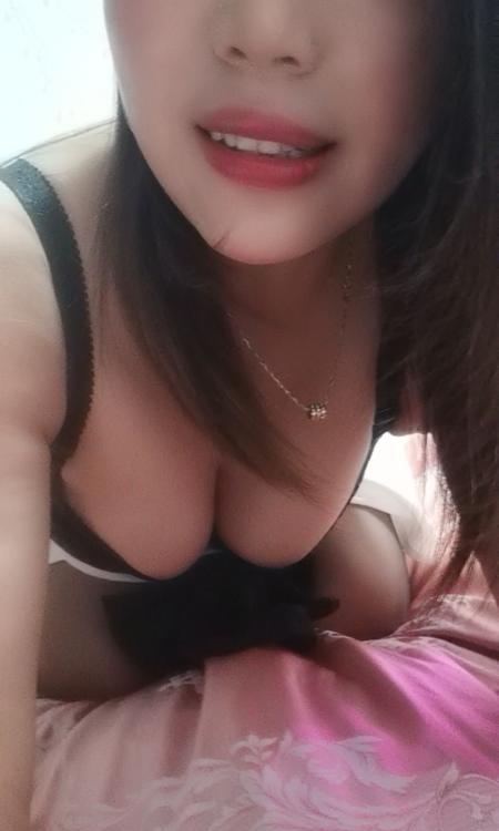 西山大屁股熟女